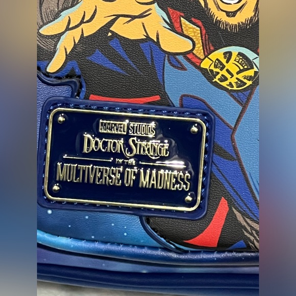 NWT Her Universe Marvel’s Dr Strange glow in the dark mini backpack - Picture 10 of 13